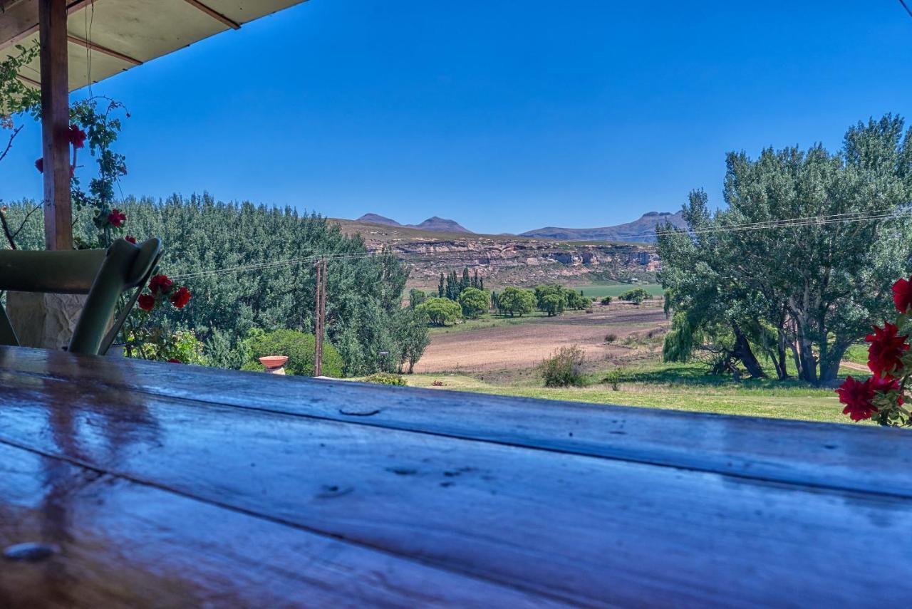 Linwood Guest Farm Guest House คลาเรนส์ ภายนอก รูปภาพ